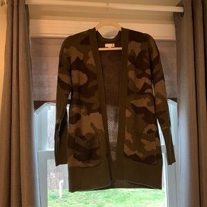 NWT So camo Boyfriend Cardigan
